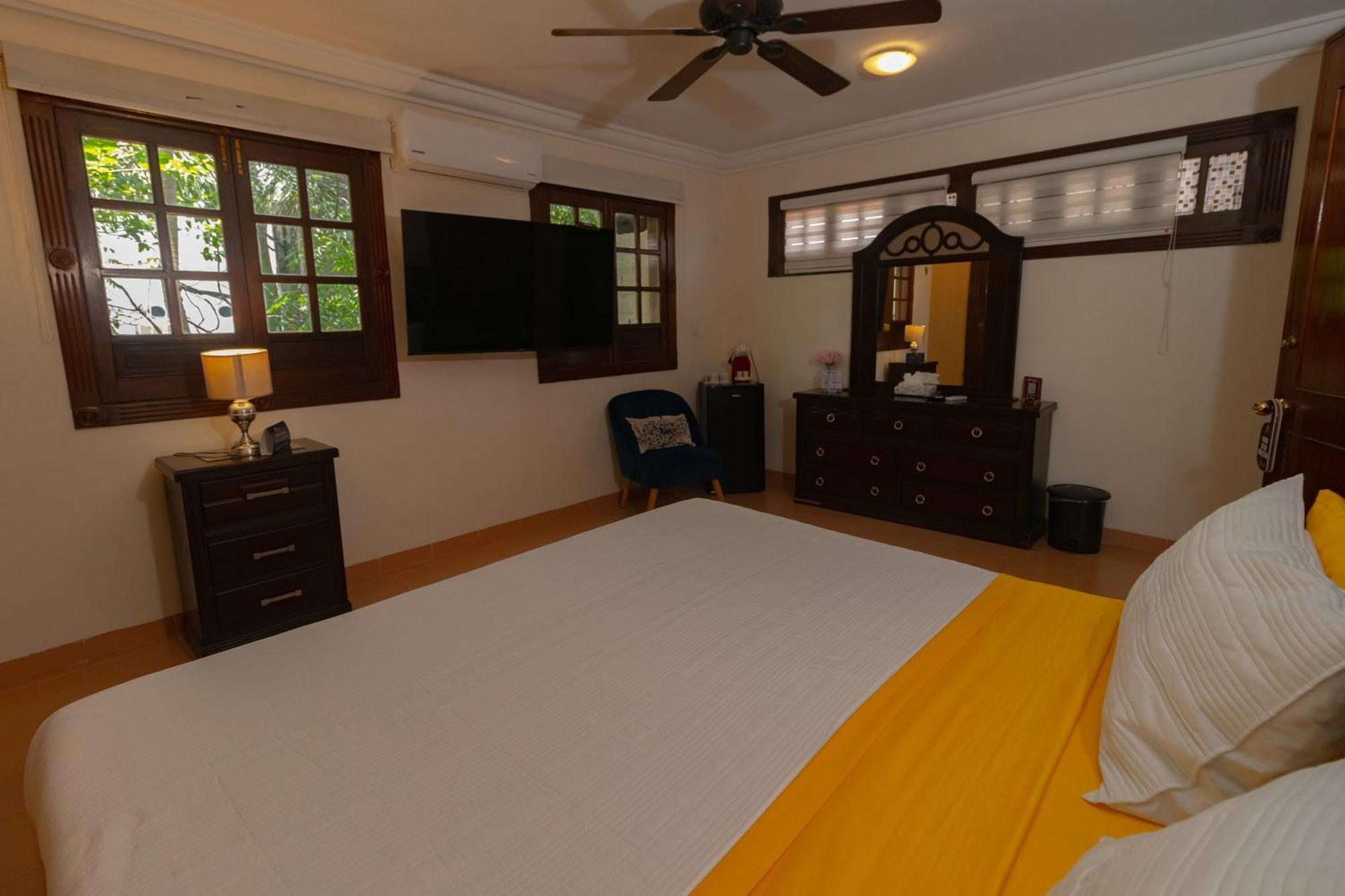 Hotel Boutique Villas Segovia โกซูเมล ภายนอก รูปภาพ